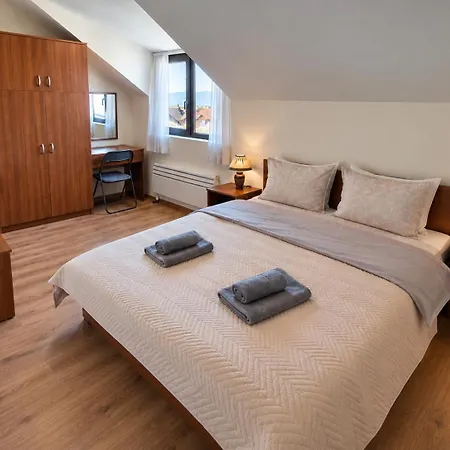 Cozy Nest Mountain View 3 Min Walk To Gondola Apartamento